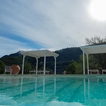 Çiftlik konaklama Il Borgo Di San Michele *