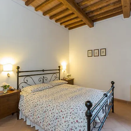 مزرعة للإقامة Il Borgo Di San Michele